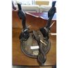 Image 3 : HAND CARVED ELEPHANT LEG CARVED TABLE - NEEDS REPAIR