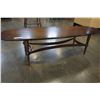 Image 4 : VINTAGE COFFEE TABLE