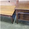 Image 2 : VINTAGE HEIRLOOM FURNITURE CANADA COFFEE TABLE AND END TABLE