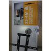 Image 2 : NEW OVERSTOCK INSIGNIA 33-46 INCH FIXED POSITION TV WALL MOUNT 80LB CAPACITY