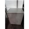 Image 1 : DANBY MILLENIUM APPARTMENT SIZE DEEP FREEZER