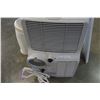 Image 2 : DANBY DESIGNER 14000 BTU AIR CONDITIONER W/ ATTACHMENTS