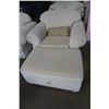 Image 3 : CONTEMPORARY SKYLAR PEPPLER ROLLED ARM SOFA, CHAIR, AND OTTOMAN