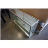 Image 2 : 5FT x 3FT x 1FT GLASS DISPLAY CASE W/ SHELVES