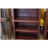 Image 2 : MODERN 6FT BOOKSHELF