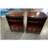 Image 1 : PAIR OF 1 DRAWER MAHOGANY GLASS TOP NIGHT STANDS