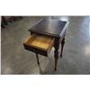 Image 3 : VINTAGE END TABLE W/ DRAWER