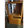 Image 3 : SOLID WOOD TV CABINET ON CASTORS