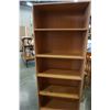 Image 2 : MAPLE 6FT BOOKSHELF