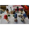 Image 2 : 7 BASEBALL BOBBLE HEADS