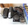 Image 1 : 2 AKG Headphones and 2 Bluetooth Speakers