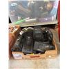 Image 1 : Box of Assorted Solar Pack Lights - Store Returns