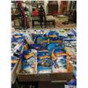 Image 1 : 25 New Hot Wheels in Sealed Packages