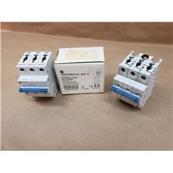 Lot of 2 Allen-Bradley 1492-SPM3C010 Ser. D Circuit Breaker