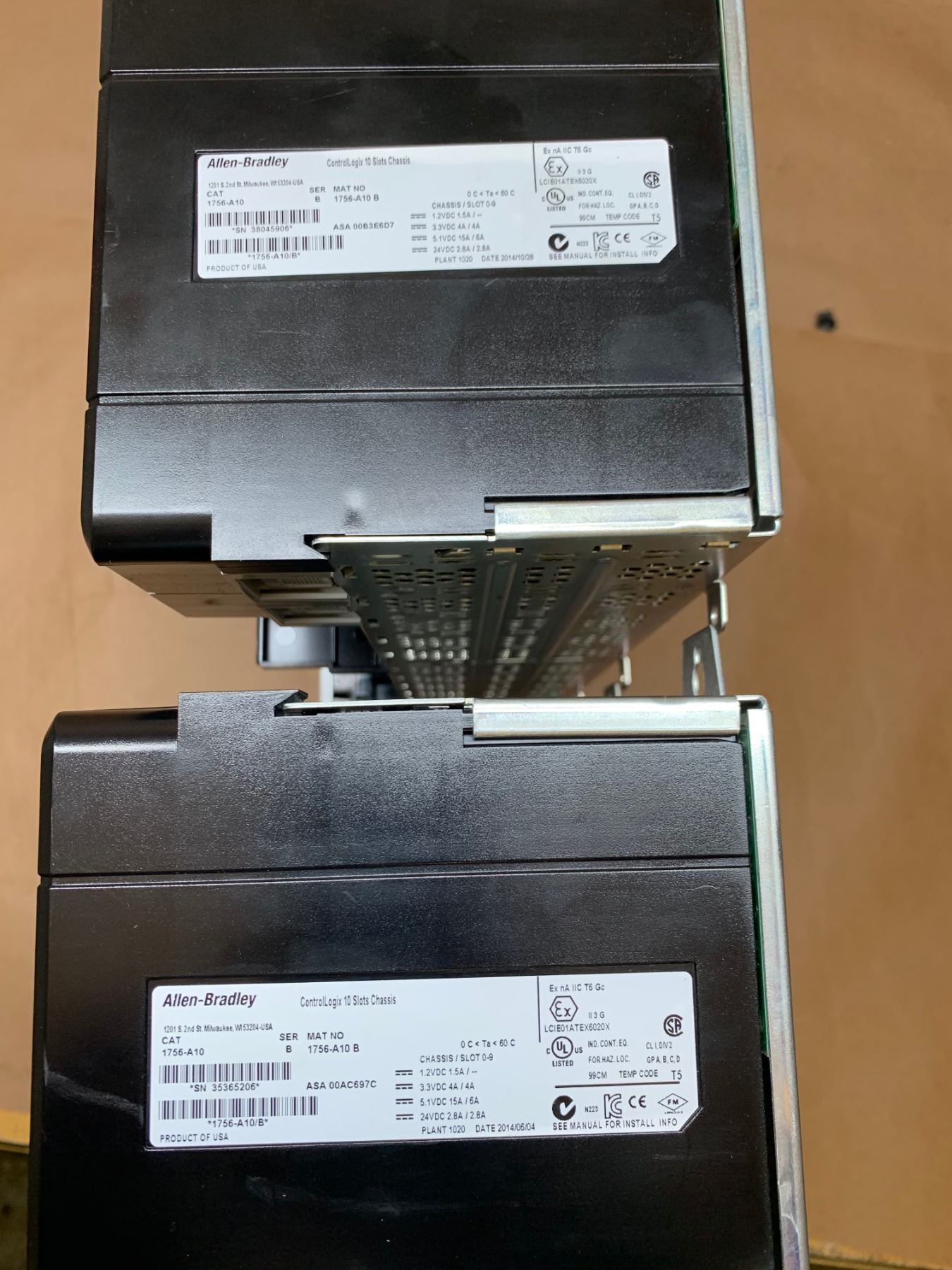 Telaio Allen-Bradley 1756-A10 Seri C ControlLogix 10 slot Telaio Allen-Bradley 1756-A10 Seri C ControlLogix 10 slot