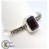 Image 3 : SILVER GARNET AND MARCASITE RING
