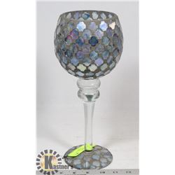 ORNATE GLASS DECORATIVE GOBLET.