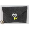 Image 1 : MICHAEL KORS REPLICA ENVELOPE BAG BLACK AND SILVER