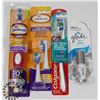 Image 1 : BAG OF TOOTHBRUSHES AND MORE