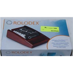 ROLODEX MAHOGANY WOOD TONES BUSINESS CARD TRAY.