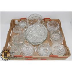 LARGE LOT OF ASSORTED CRYSTAL AND GLASSWARE