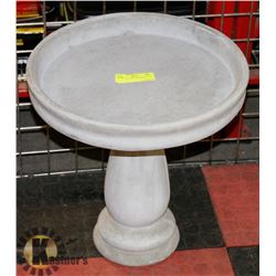 CONCRETE 2 PIECE BIRDBATH 14" X 14"