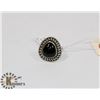 Image 1 : STERLING SILVER ONYX RING SIZE 5.5.
