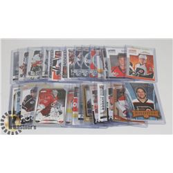 LOT OF 28 ROOKIE HOCKEY CARDS - ASST SETS & YEARS.