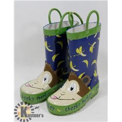 CHILD RUBBER BOOTS SIZE 8