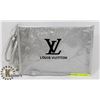 Image 1 : LOUIS VUITTON REPLICA MAKEUP BAG