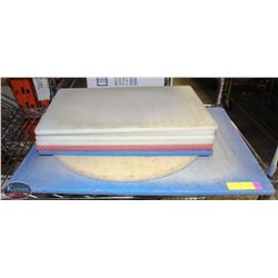 LOT OF 8 ASST. POLY CUTTING BOARDS & STAND