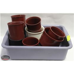 TOTE OF 14 CONDIMENT INSERTS