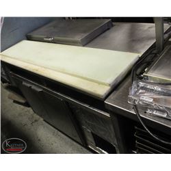 4' QUEST TWO DOOR REFRIGERATED PREP STATION