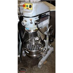 SPAR 30QT MIXER WITH ATTACHMENTS