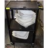 Image 1 : QUARTET PLASTIC SERVICE CART