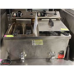 VOLLRATH DUAL WELL ELECTRIC COUNTERTOP DEEP FRYER