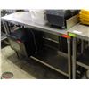 Image 1 : S/S WORKTABLE W/ UNDERSHELF