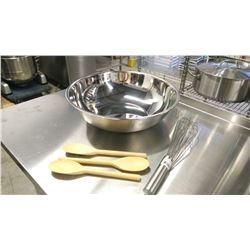 8QT MIXING BOWL, 14" WHIP, WOOD SPOONS - LOT OF 5