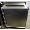 Image 1 : SILVER KING UNDERCOUNTER REFRIGERATOR ON CASTERS