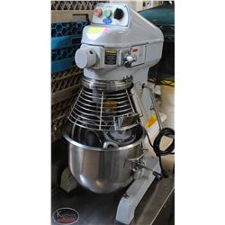 GLOBE 20 QT 3 SD DOUGH MAKER WITH SAFETY CAGE TIME