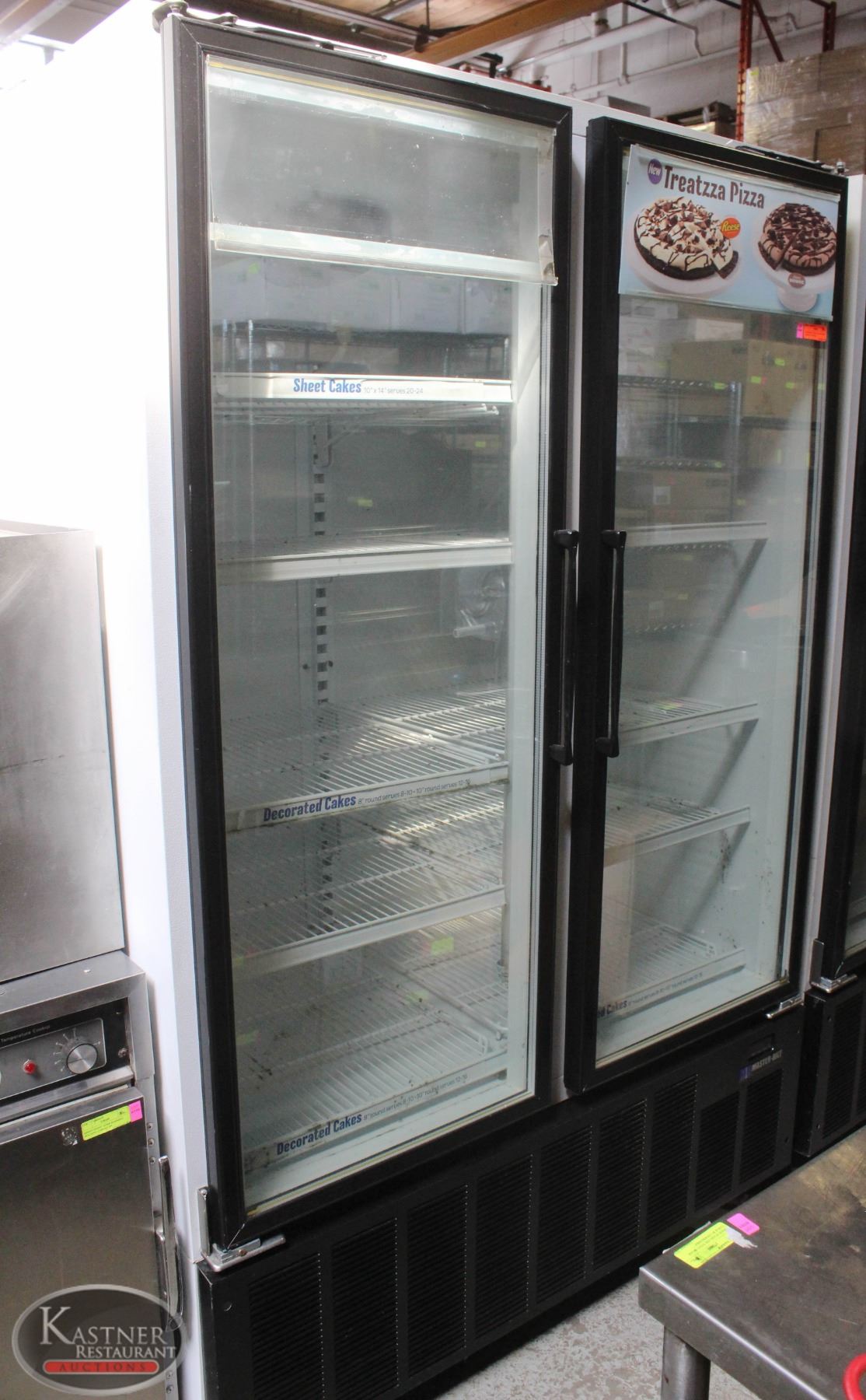 MASTERBUILT DUALGLASS DOOR UPRIGHT FREEZER