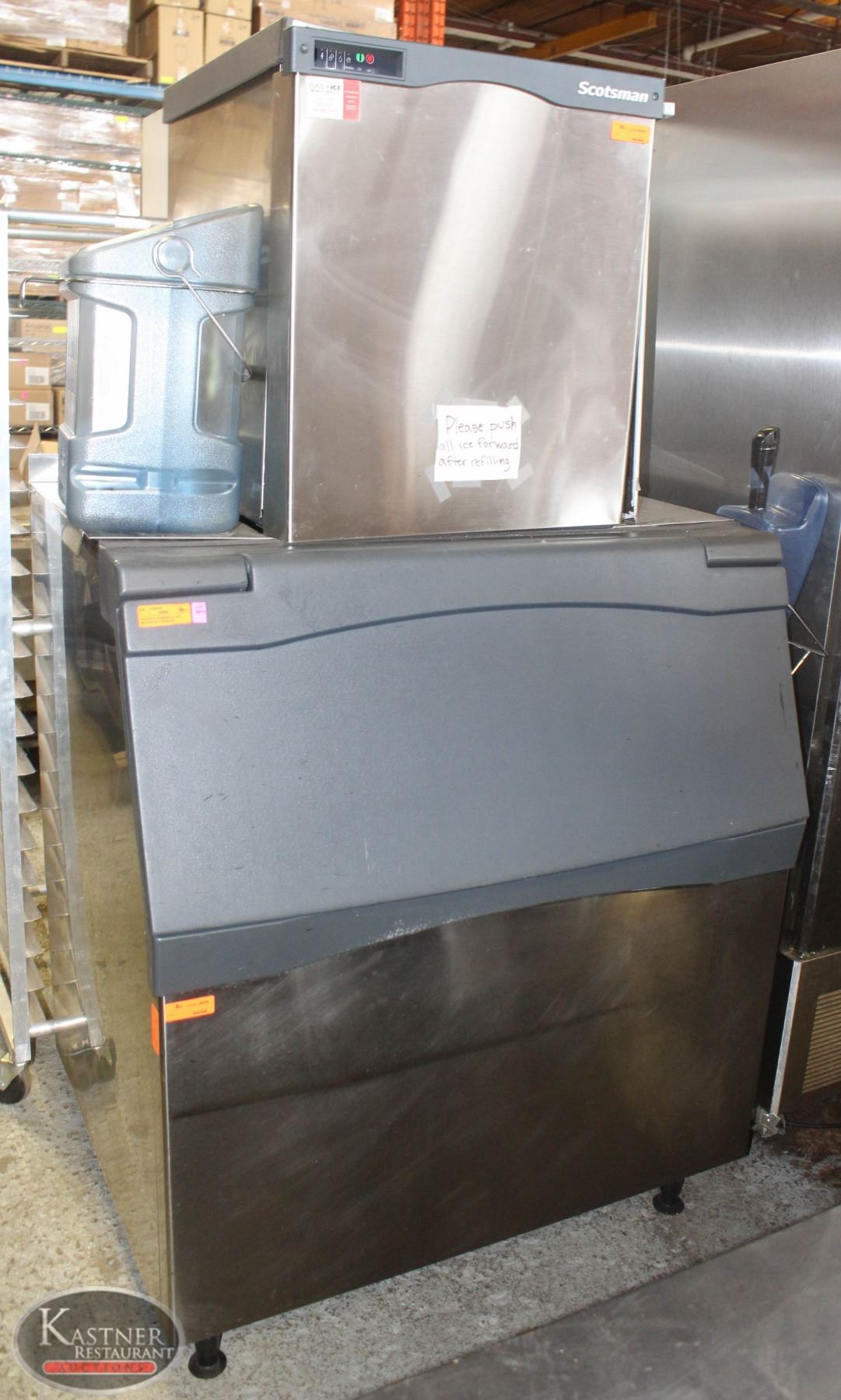 SCOTSMAN COMMERCIAL ICE MACHINE W/ (778LBS) BIN