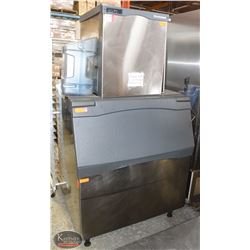 SCOTSMAN COMMERCIAL ICE MACHINE W/ (778LBS) BIN