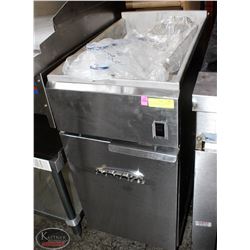 UNUSED IMPERIAL DUAL BASKET ELECTRIC DEEP FRYER