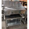 Image 2 : STRATUS 36" PROPANE GRIDDLE & EQUIPMENT STAND, NE