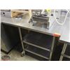 Image 1 : WASSERSTROM S/S COMMERCIAL PREP-TABLE W/ CASTORS