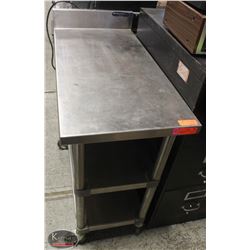 WASSERSTROM S/S PREP TABLE ON CASTORS W/