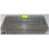Image 1 : LOT OF 7 WIRE BASKETS 10" X 19" AND 11" X 20"