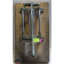 13/8 COMMERCIAL FRENCH-FRY CUTTER