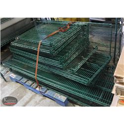 LARGE LOT OF VARIOUS SIZED GREEN METRO-RACKING
